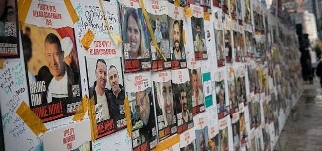 В Париже согласовано начало переговоров с ХАМАСом по “обмену пленными”