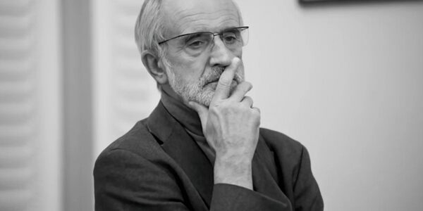 Римас Туминас: «Эта история про евреев, да, — но и про всех, и для всех» Римас Туминас: «Эта история про евреев, да, — но и про всех, и для всех»