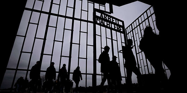 Медициналық тексеру сюжеті бар порно