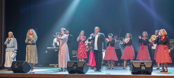 Fayerlakh Performs in Simnas