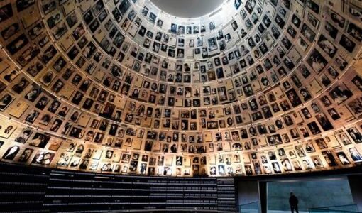 “Яд ва-Шем” с помощью ИИ установил имена 5 миллионов жертв Холокоста