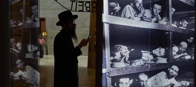 Zigmas Vitkus. Teisė – tai aš. Refleksijos Holokausto aukų atminimo dienos proga