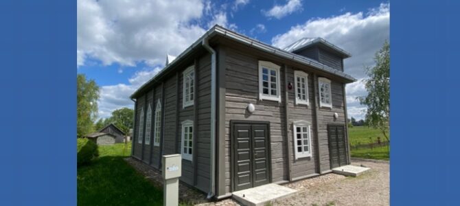 Kurkliai Synagogue Opens Rhona Gorvy Exhibit for European Museum Night