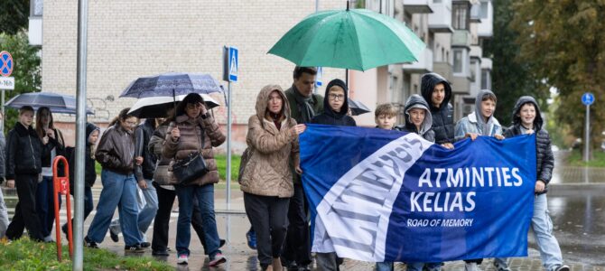 Holokausto aukų atminimo dienos minėjimas Šiaulių krašto žydų bendruomenėje
